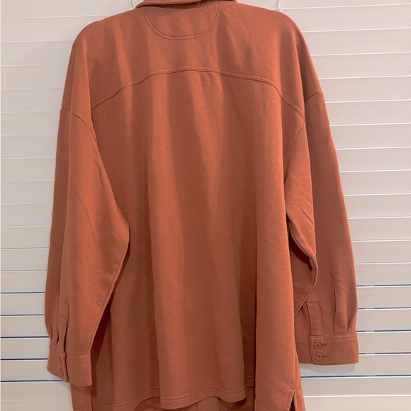 Button-Front French Terry Shacket - Picture 4 of 8